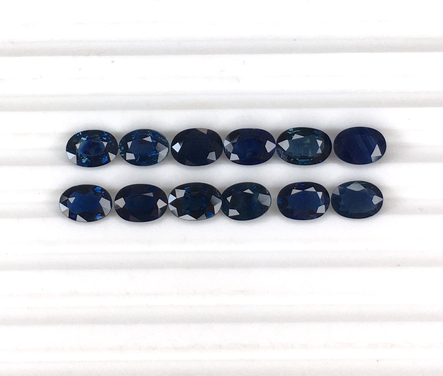 Top Quality Natural Blue Sapphire Heated Gemstone Calibrated 5x7mm Oval Shape Faceted Cut Stones for Jewellery Making