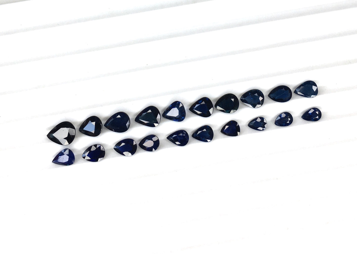 Top Most Quality Natural Blue Sapphire Heated Pear Shape Faceted Cut Calibration Sizes 6x4-7x9 mm Loose Gemstones for Jewellery Making