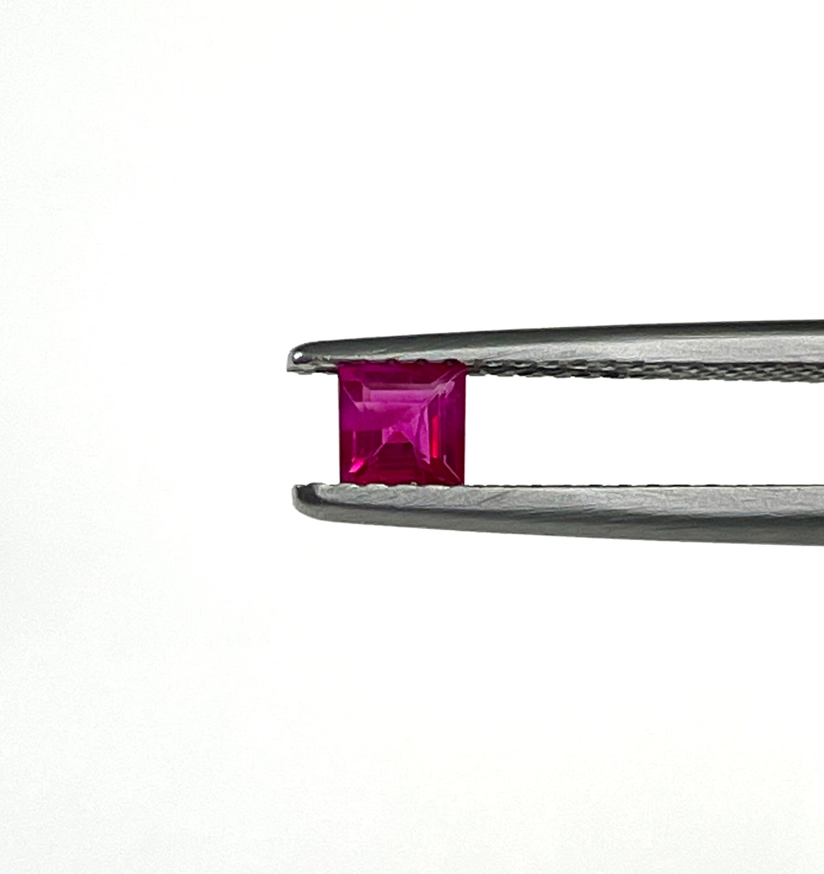 High-Quality Natural Burma Ruby Reddish Pink Color 3.0-3.5mm Square Cut Heated Loose Gemstones for Making Jewellery