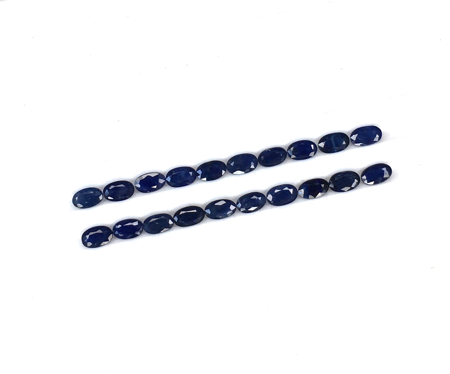 Fine Quality Natural Ceylon Blue Sapphire Oval Shape 3x5 mm Size Blue Color Loose gemstone for Jewellery Making