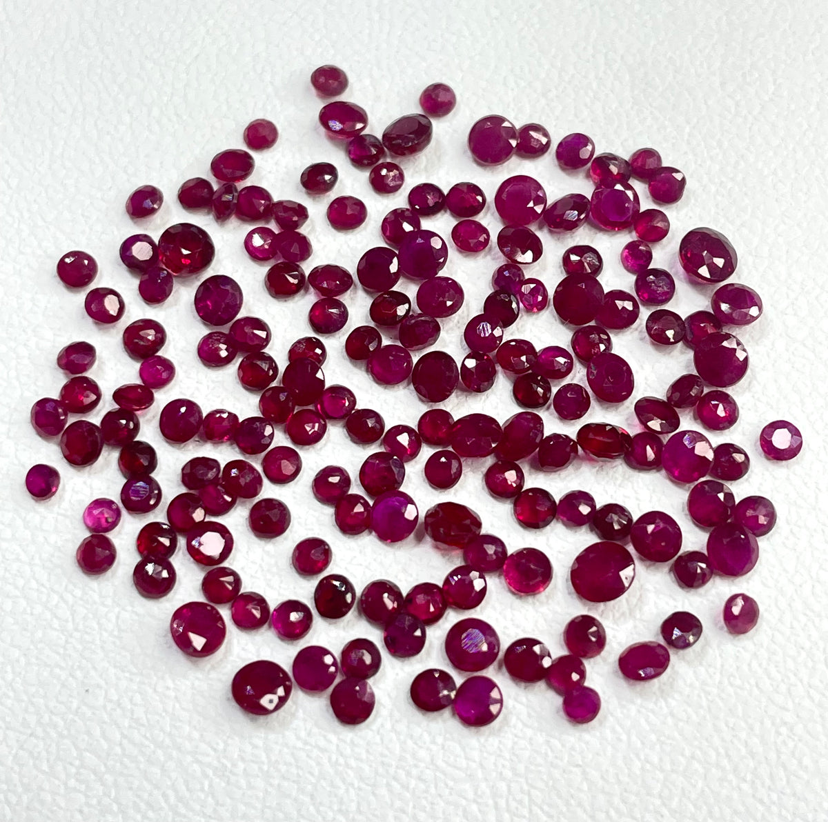 High-Quality Natural Burma Ruby Reddish Pink Color 2-3mm Round Cut Heated Loose Gemstones for Making Jewellery