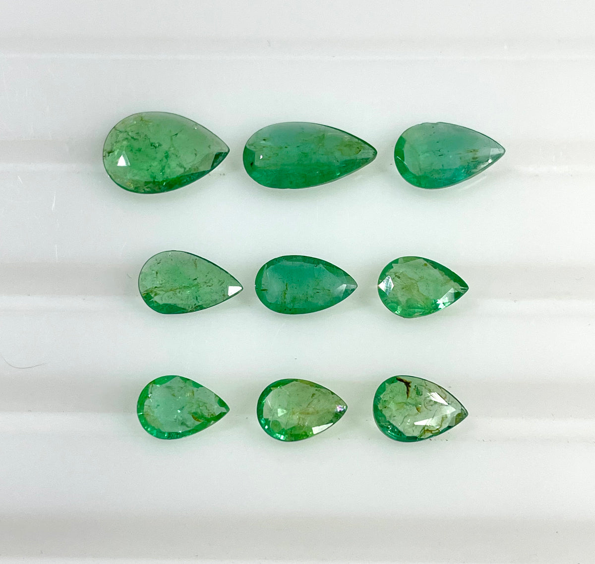 100% Natural Zambian Emerald Pear Cut 6.10 Carat Medium Green Color Loose Gemstones for Making Jewellery