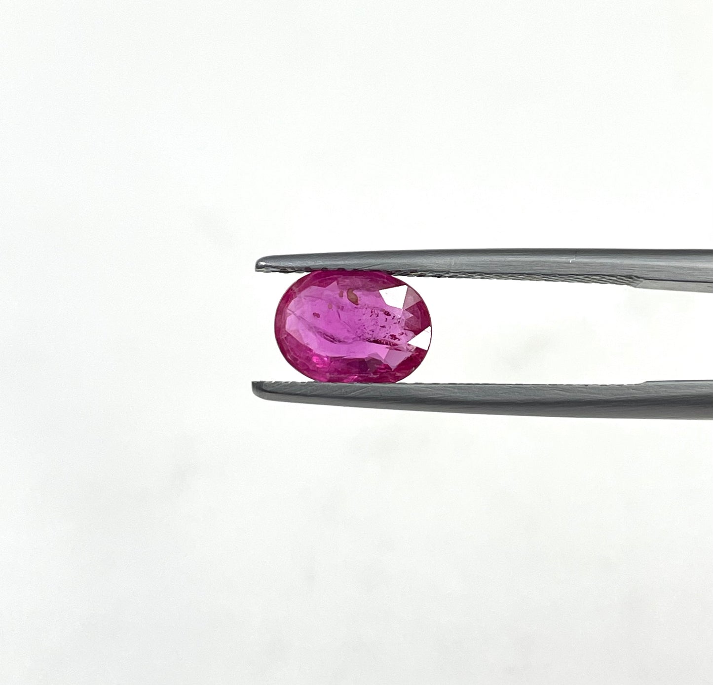 High-Quality Natural Mozambique Ruby Reddish Pink Color 1-3 Carat Oval Pear Cut Heated Loose Gemstones for Making Jewellery