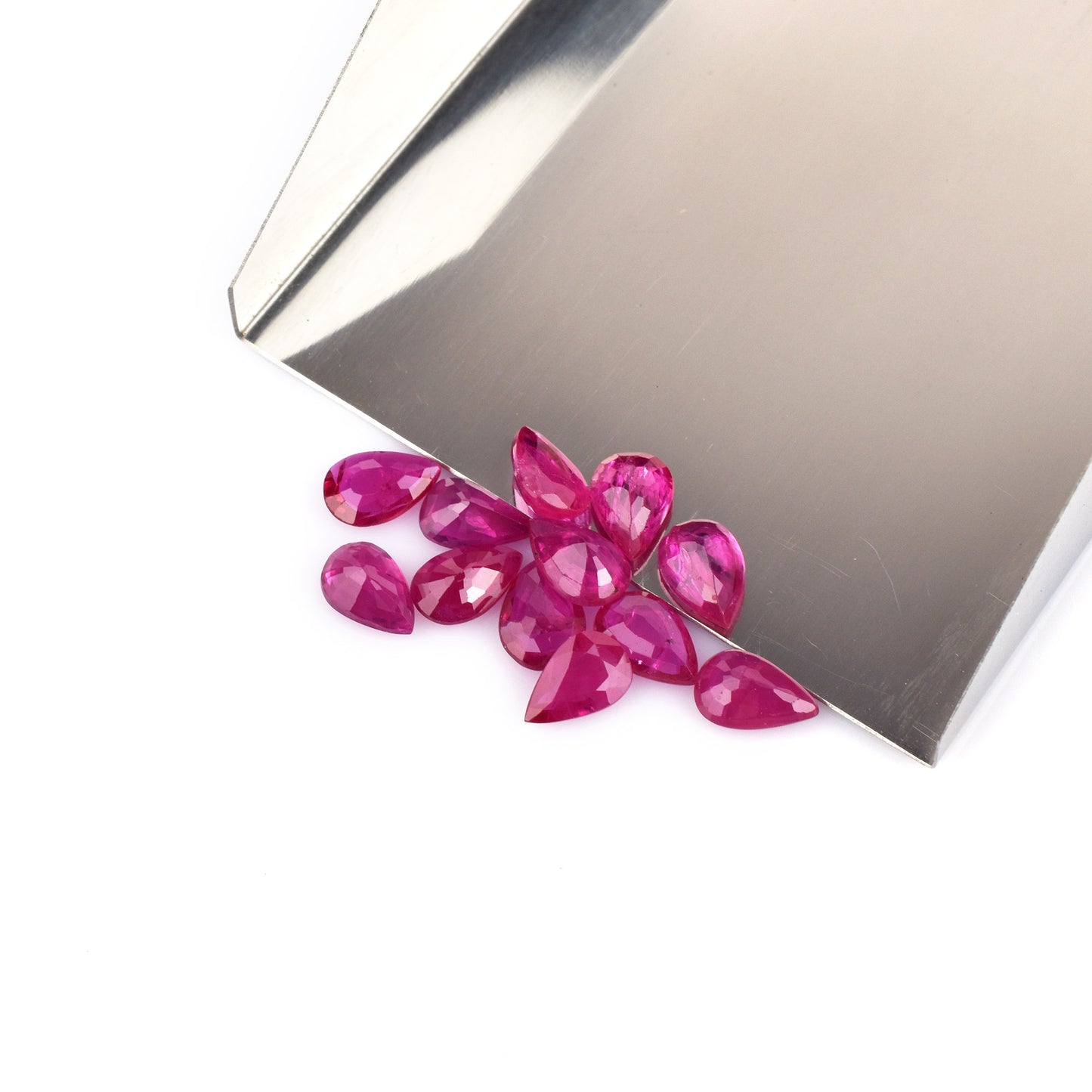 Fine Quality 100% Ruby Mozambique Heat 0.44cts. Pear Shape 4x6 mm Excellent Cut Loose Gemstone for Making Ring Pendant Jewellery
