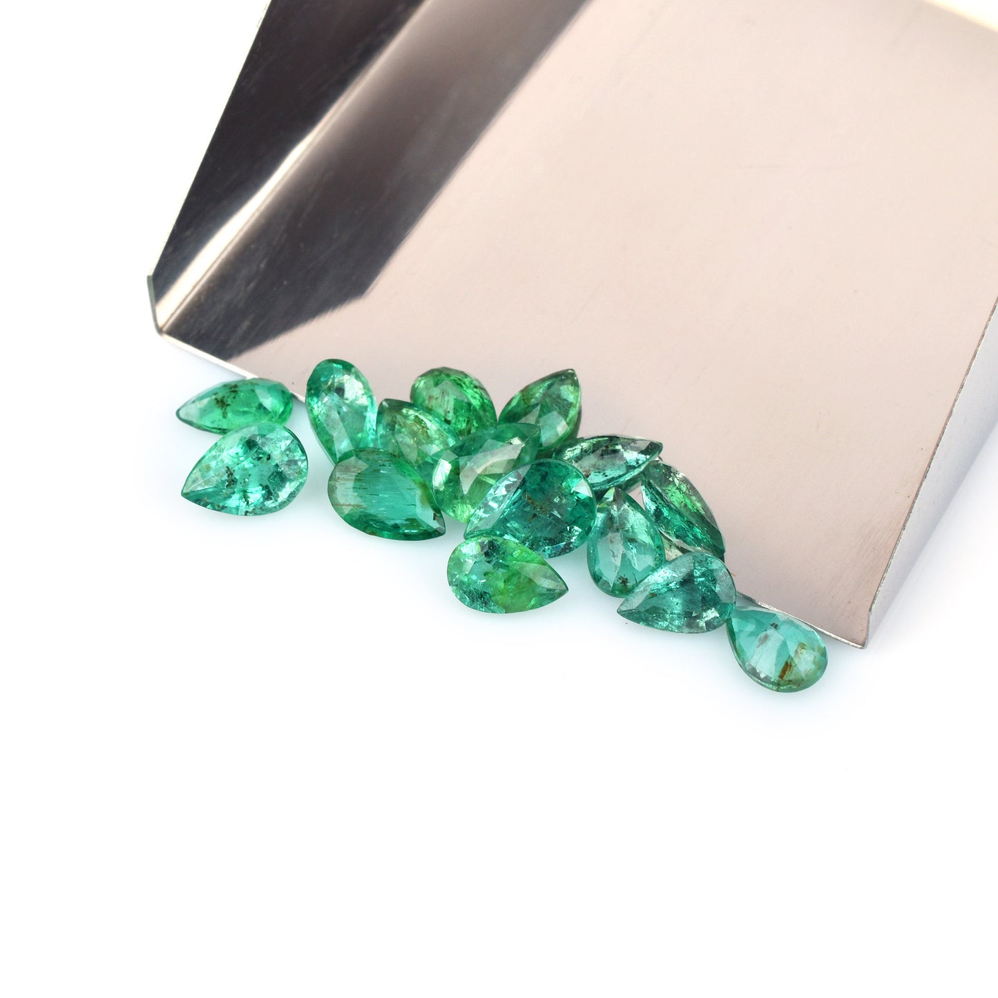 Faceted 100% Natural Fine Quality Zambian Emerald 5.55cts. Pear Shape Excellent Cut Loose Gemstone for Jewellery Making, Birthstone of May