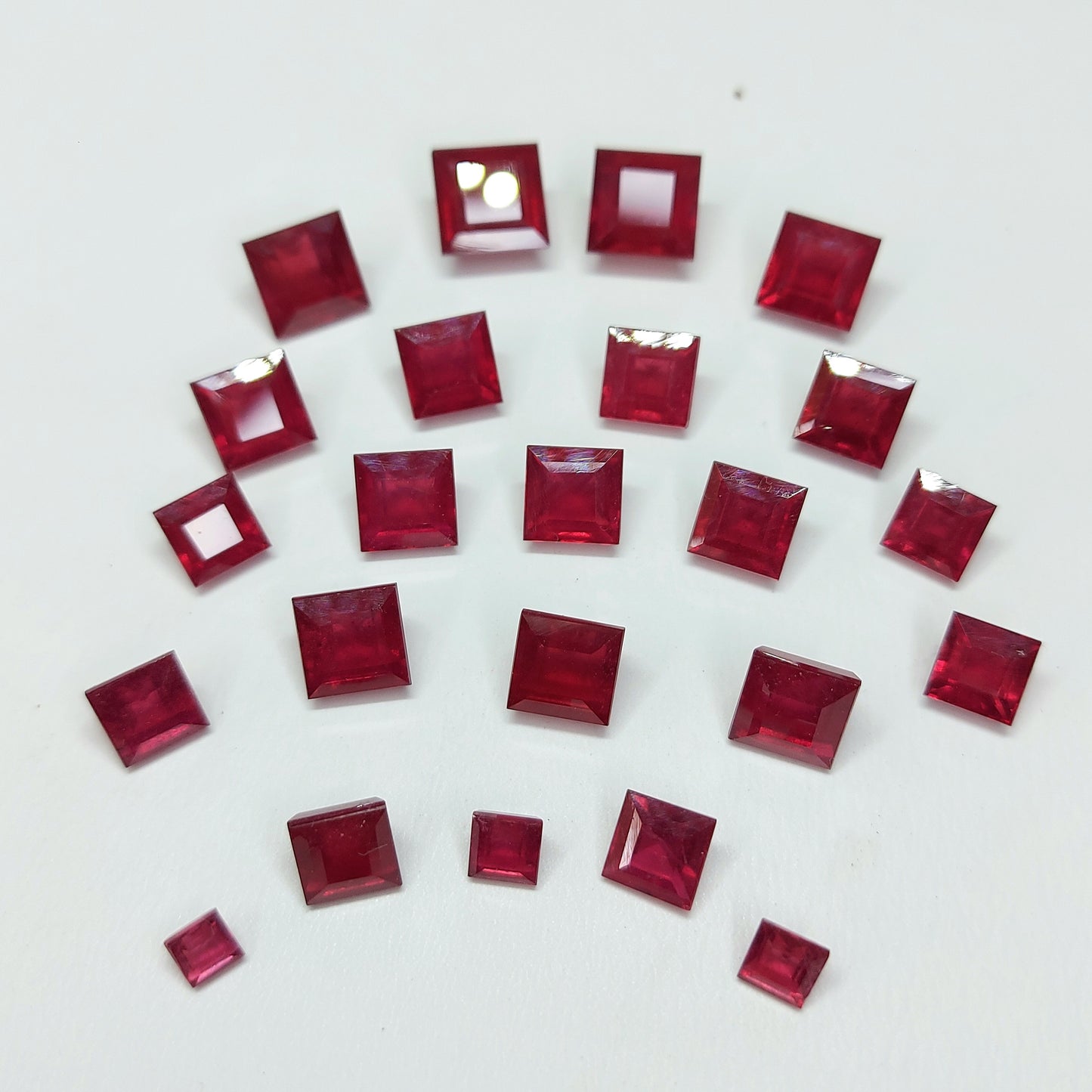 Top Most Quality Ruby Glass Filling Calibration Sizes 5-10mm Cushion Shape Red Color Loose Gemstones for Jewelry Making
