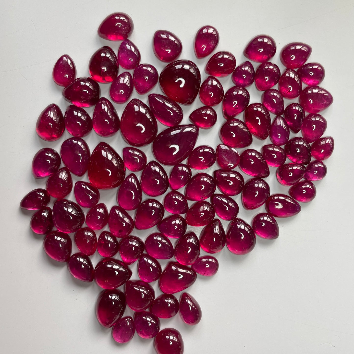 AA Grade Ruby Heat-Treated Cabochon 3-7 Carats Oval Cut July Birthstone Ring Size Loose Gemstone for Making Ring